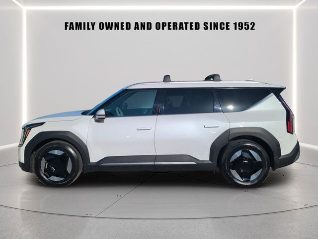 2024 Kia EV9 Wind