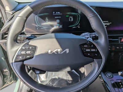 2024 Kia Niro EX
