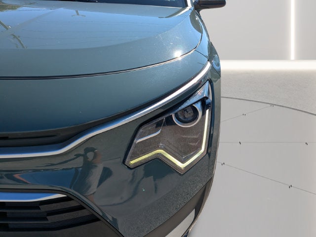 2024 Kia Niro EX