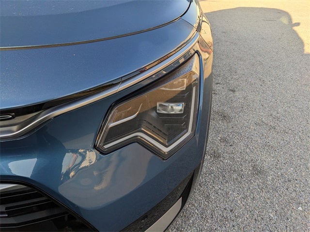 2025 Kia Niro SX Touring