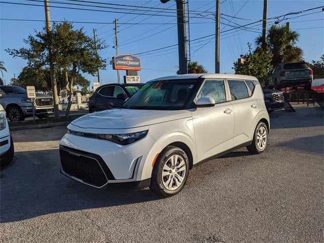 2023 Kia Soul LX