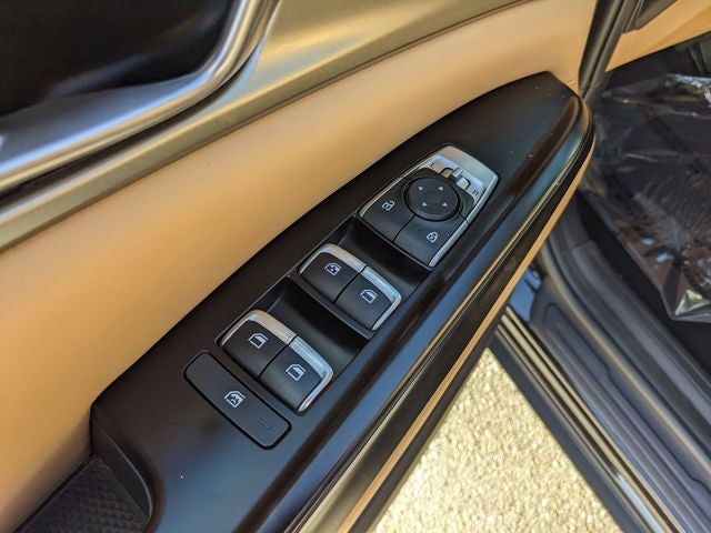 2023 Kia Carnival LX