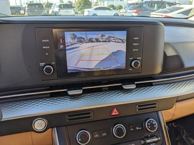 2023 Kia Carnival LX