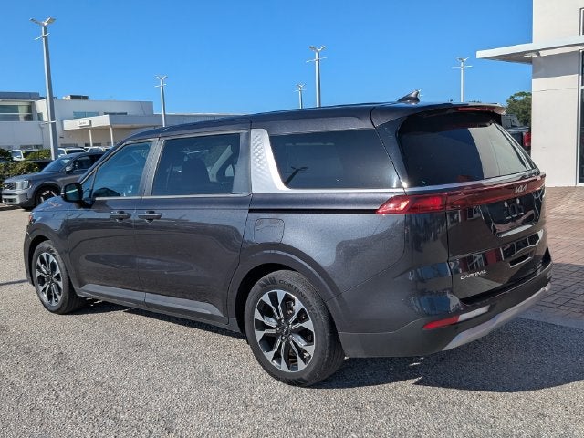 2024 Kia Carnival EX
