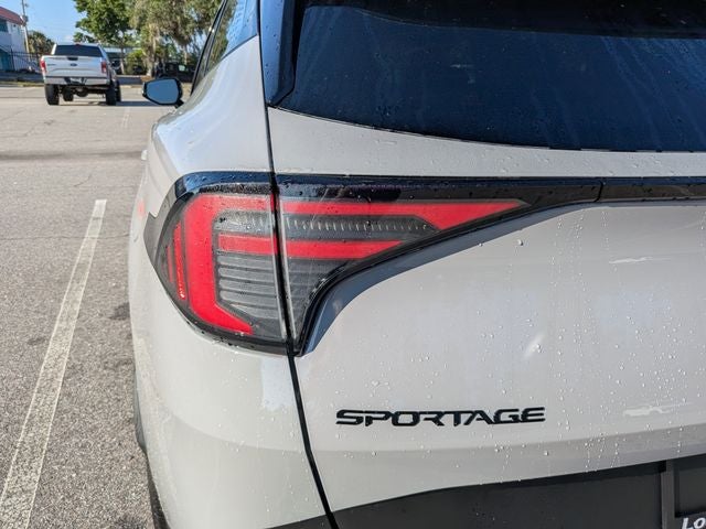 2026 Kia Sportage Hybrid X-Line