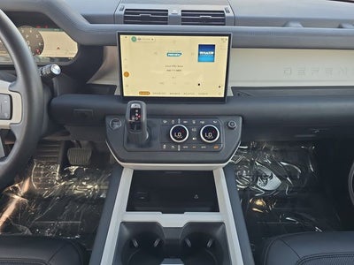 2025 Land Rover Defender 110 S