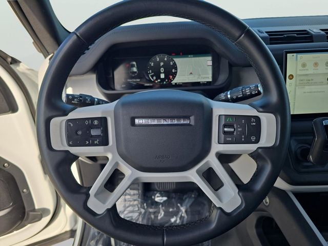2025 Land Rover Defender 110 S