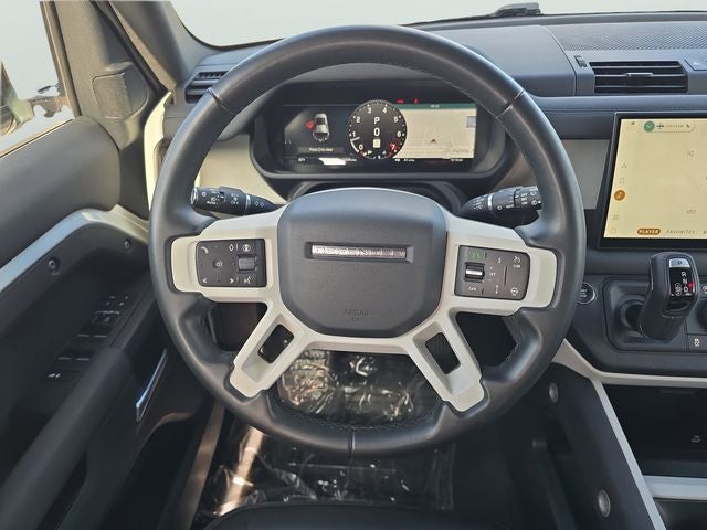 2025 Land Rover Defender 110 S