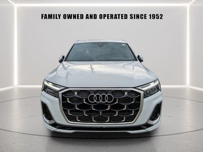 2025 Audi SQ7 Premium Plus quattro